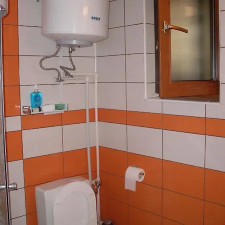 Vila Miky La Curte-Neptun *